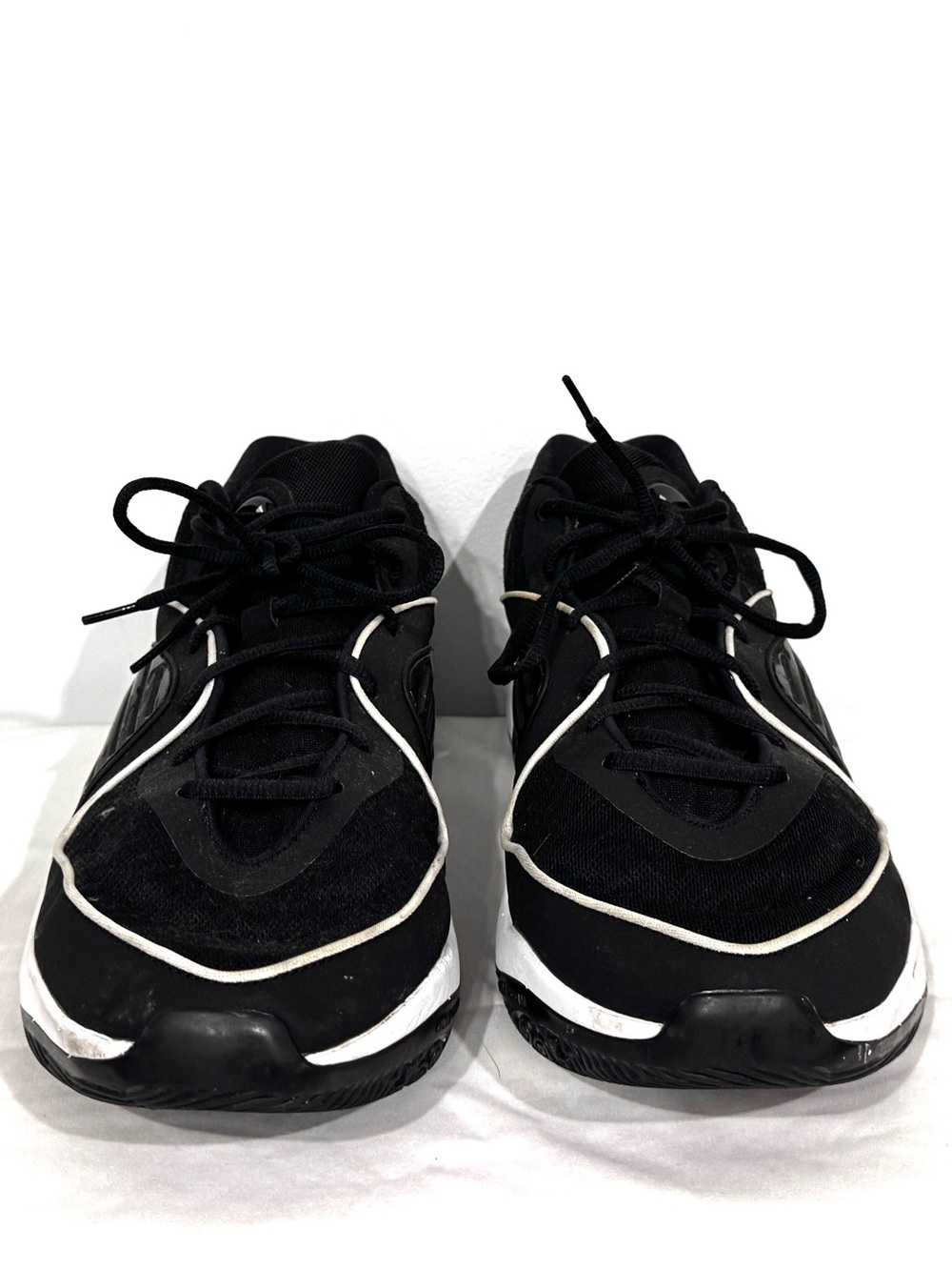 Men's Black Athletic Trainers with White Trim